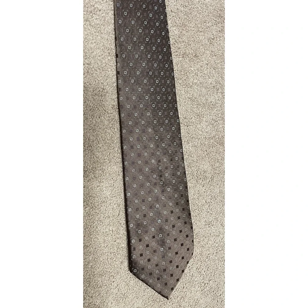 Calvin Klein Men's 100% Silk Necktie Designer Brown‎ Geometric Squares 3.75